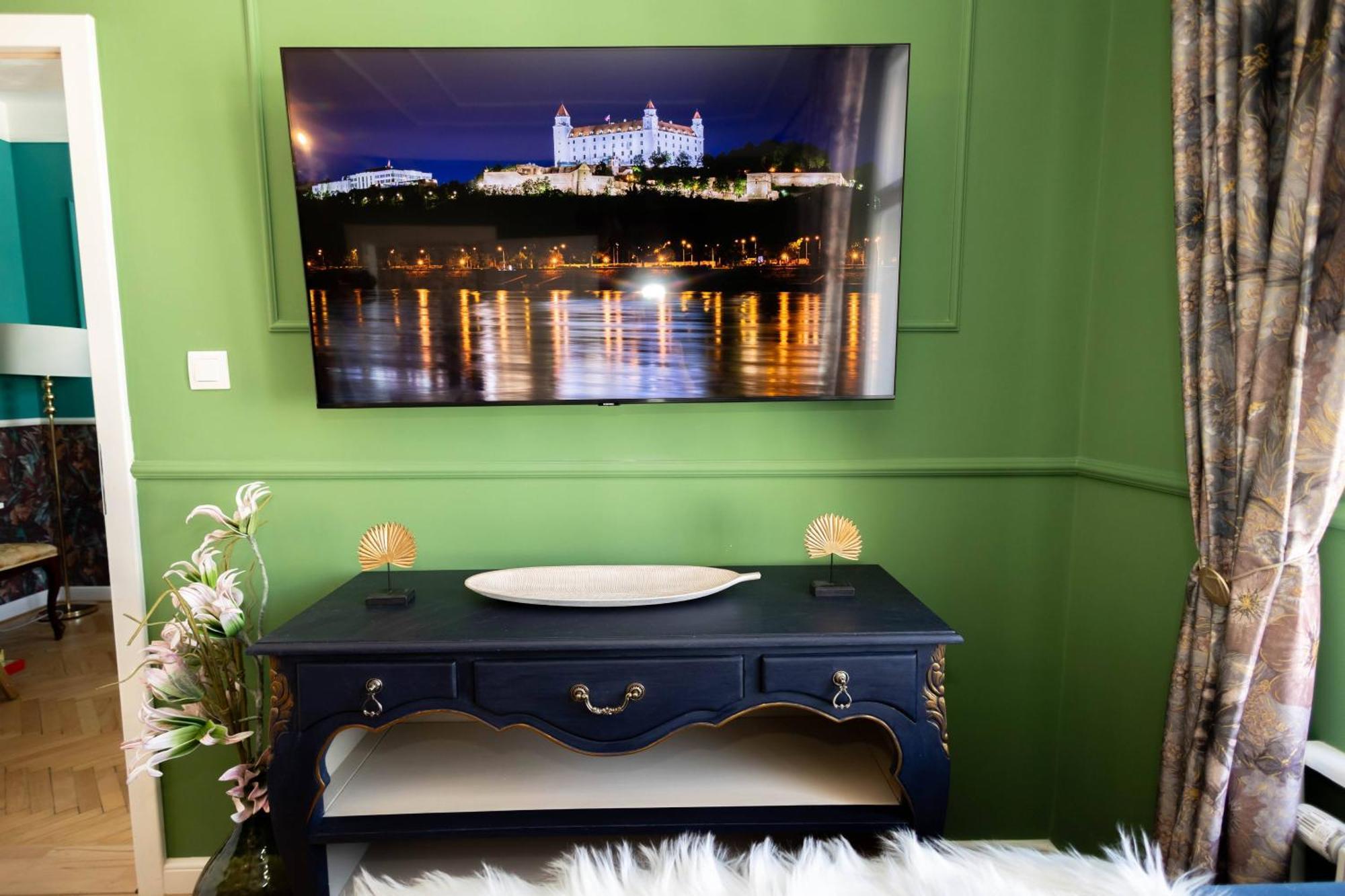 New, Stylish And Spacious Apartment Bratislava Exteriér fotografie